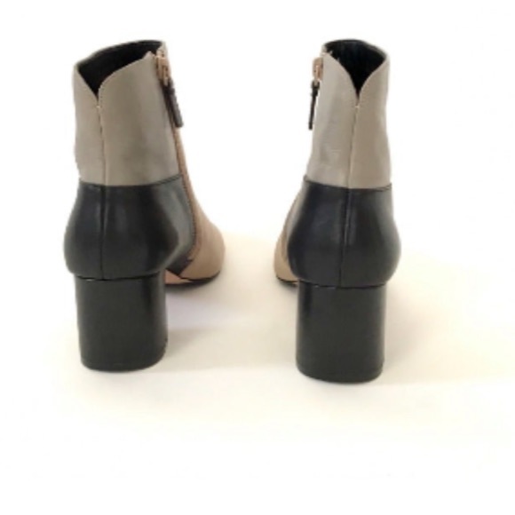 Cole Haan Arden Grand Ankle Bootie Gray/Black/Maple Color Block Size 8 - Picture 4 of 6